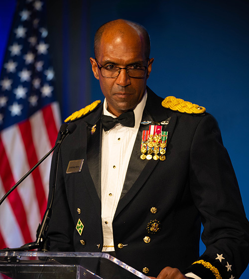 Decorated veteran speaks at a Hiring Our Heroes Gala